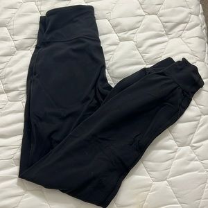 EUC Lululemon Align Joggers Size 4